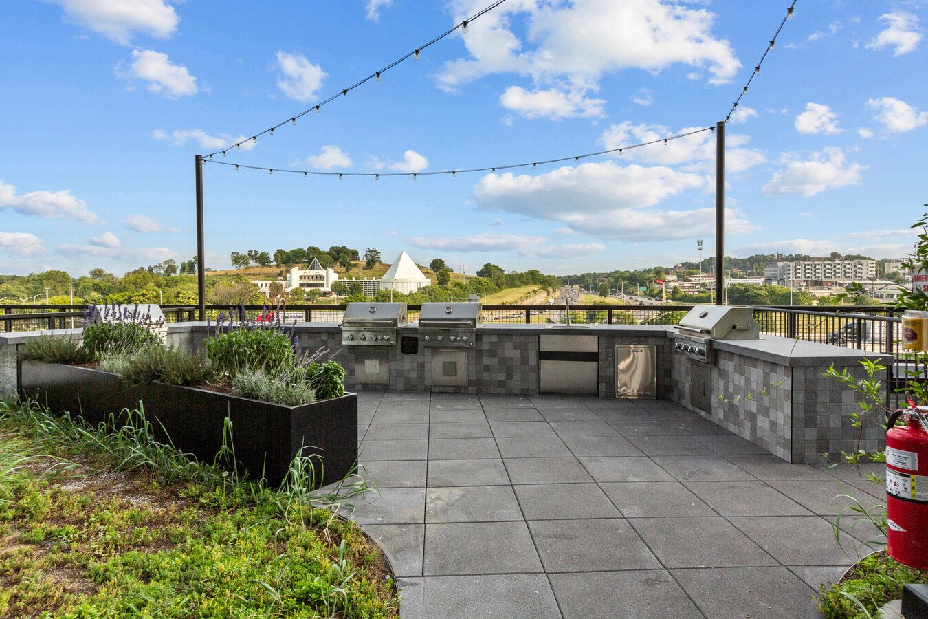 FURNISHED 1 BED/ 1 BATH APARTMENT IN NASHVILLE