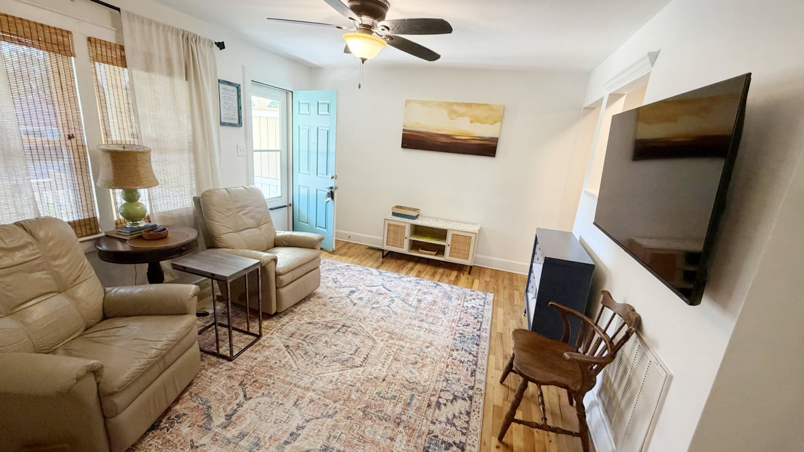 view from the 2nd bdrm doorway